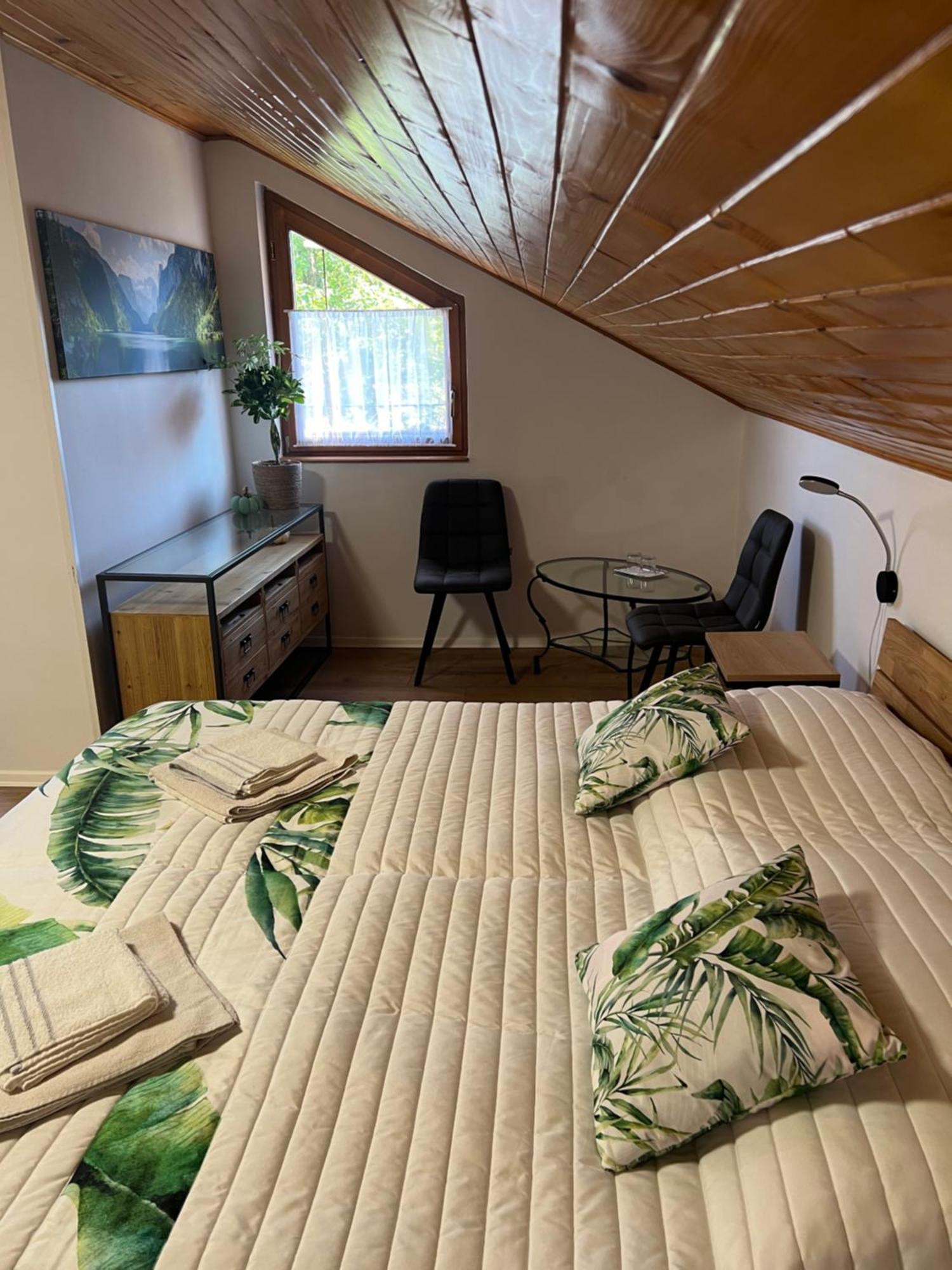 Apartmany u Janka Vinné Jazero Esterno foto